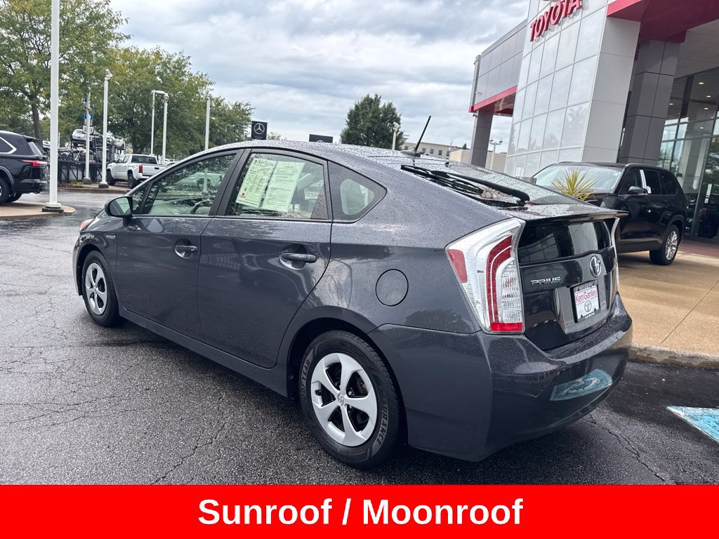 Used 2014 Toyota Prius Four w/ Solar Roof Package FWD image 6