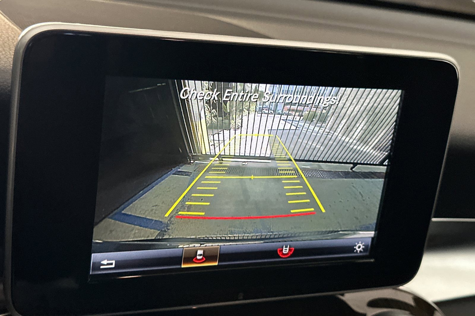 Used 2017 Mercedes-Benz GLC 300 image 18