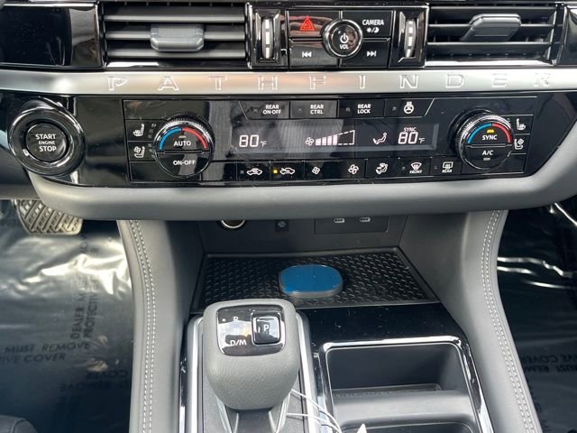 New 2026 Nissan Pathfinder Platinum image 17
