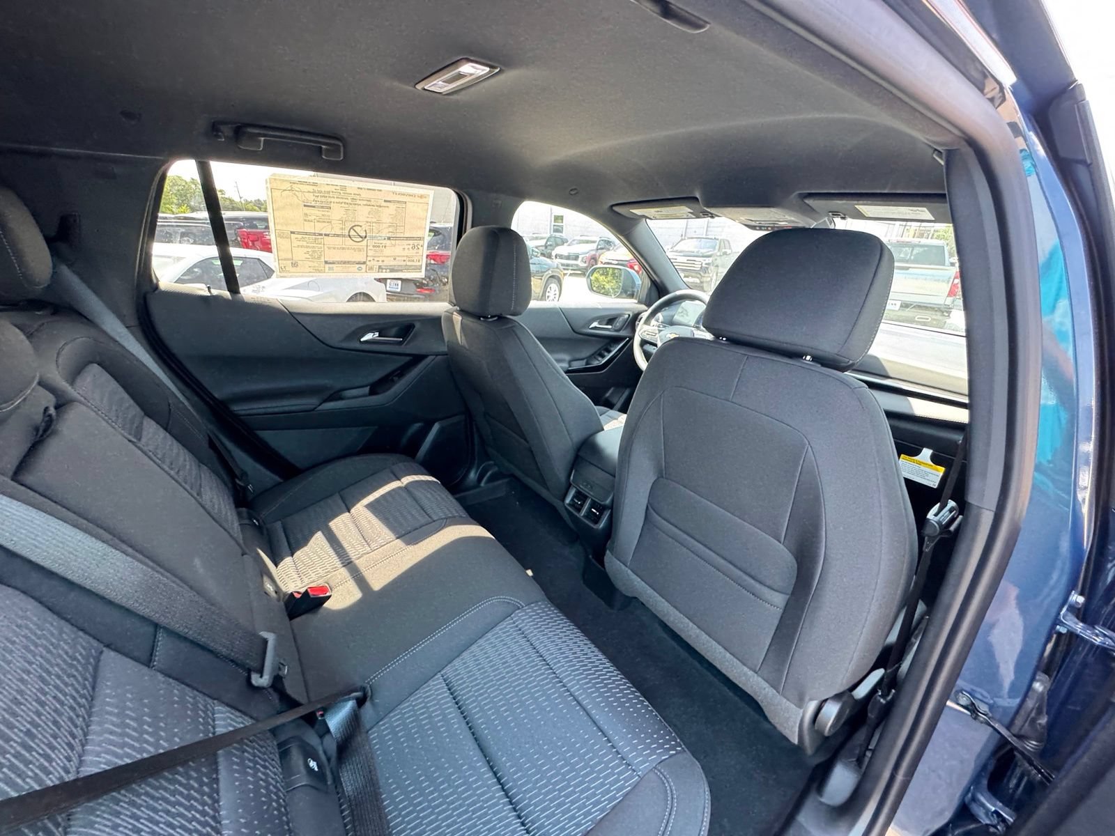 New 2027 Chevrolet Equinox LT AWD/4WD image 29