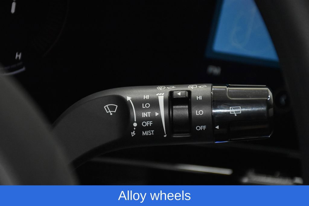 New 2026 Hyundai Kona SE image 12