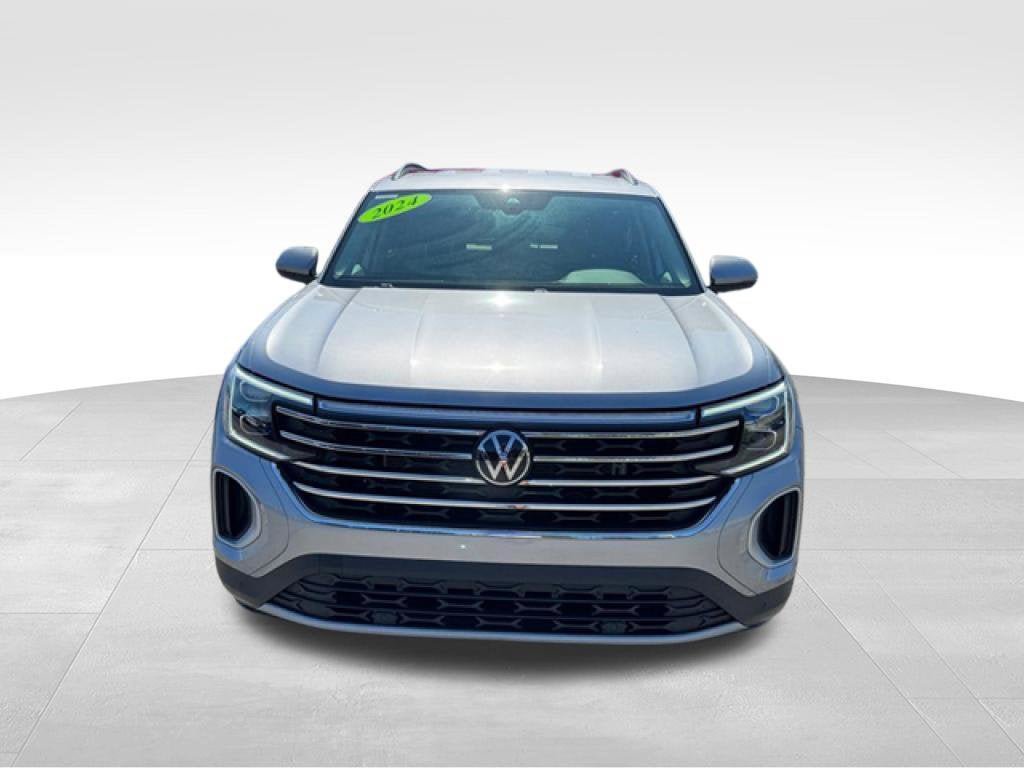 Used 2024 Volkswagen Atlas SE AWD/4WD image 10