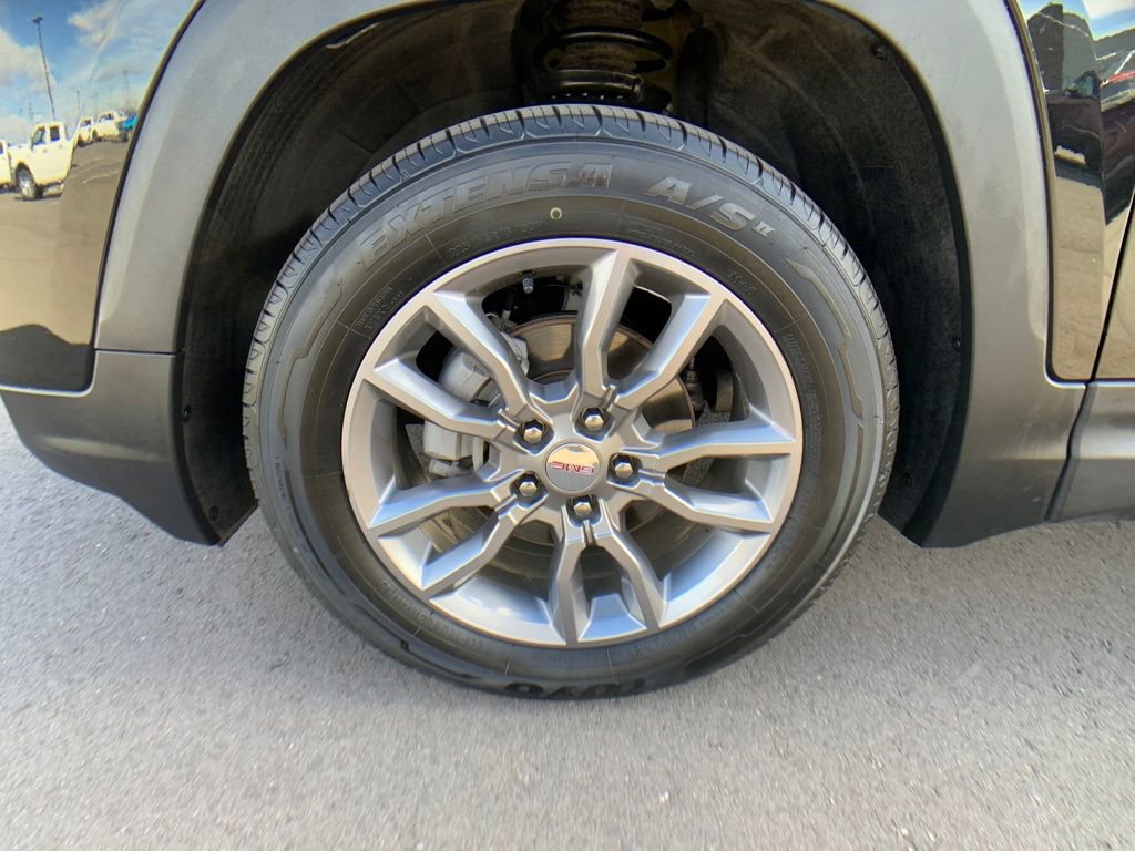 Used 2022 GMC Terrain SLT w/ Infotainment Package II image 29