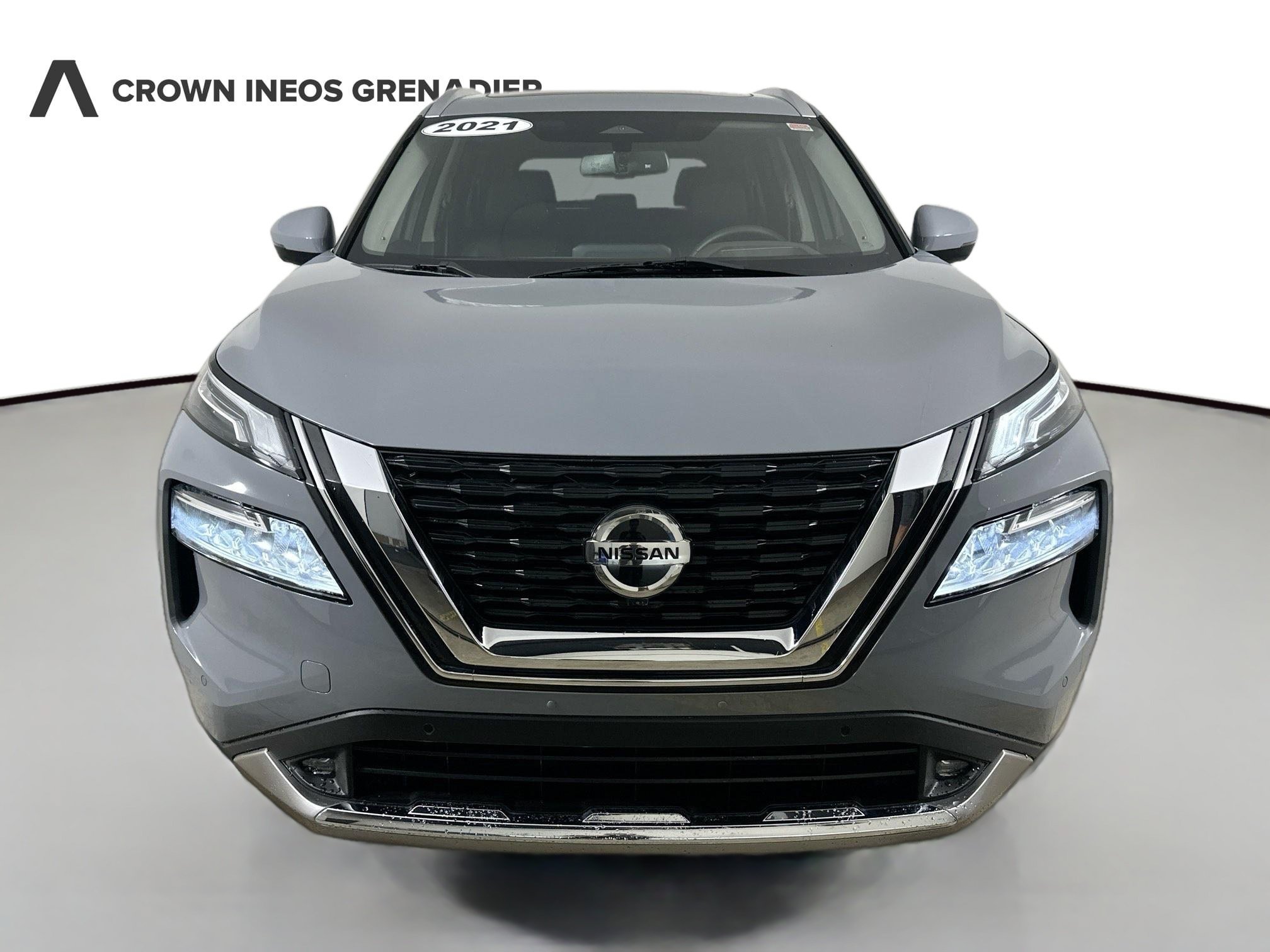 Used 2021 Nissan Rogue Platinum AWD/4WD image 2