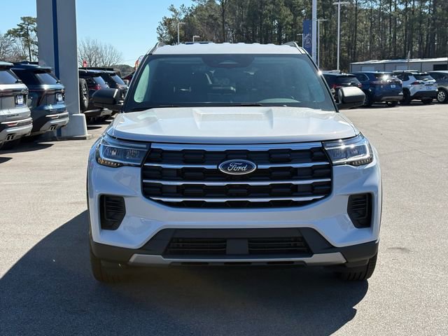 New 2026 Ford Explorer Active RWD image 8