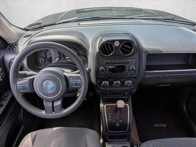 Used 2015 Jeep Patriot Sport w/ Power Value Group FWD image 9