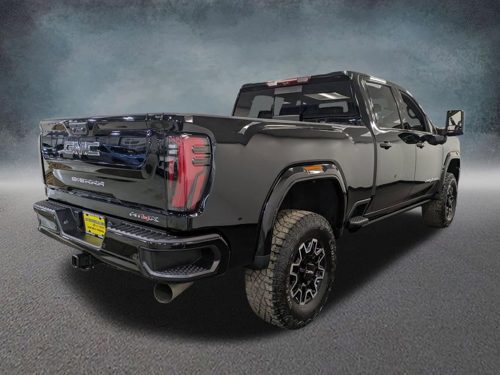 Used 2025 GMC Sierra 2500 AT4X AWD/4WD image 4