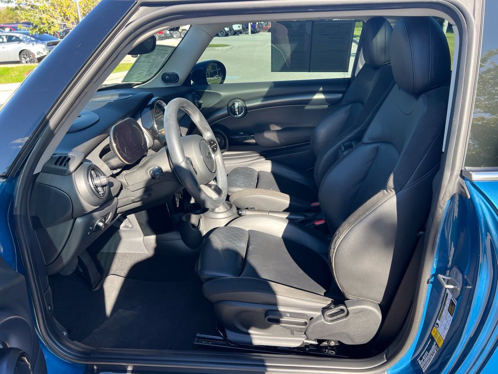 Used 2023 MINI Cooper S FWD image 31