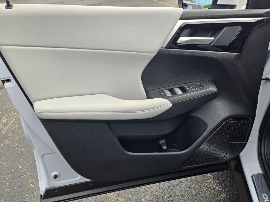 New 2026 Mitsubishi Outlander SE AWD/4WD image 20