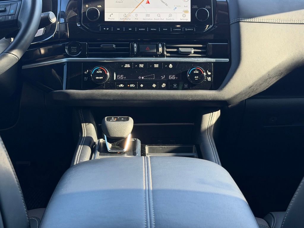Used 2025 Nissan Pathfinder Platinum image 36