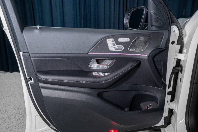 New 2026 Mercedes-Benz GLS 450 4MATIC image 13