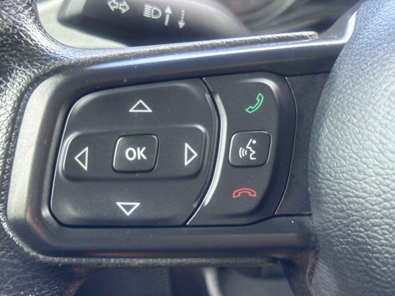 Used 2024 Jeep Wrangler Unlimited Sport AWD/4WD image 23