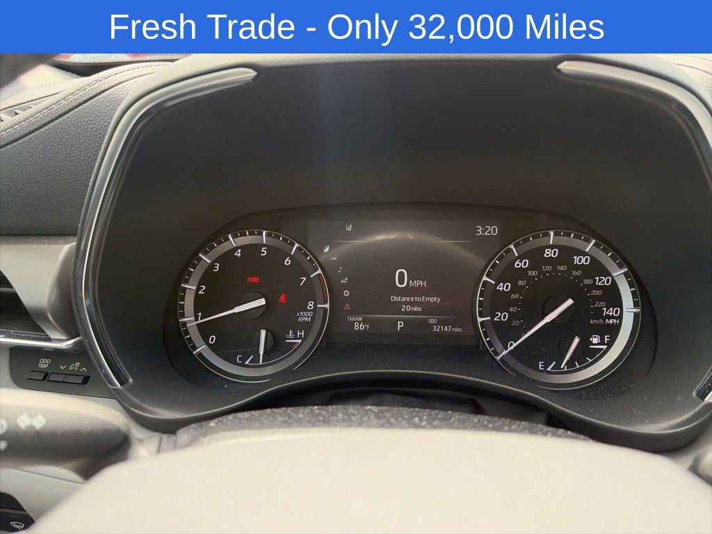 Used 2021 Toyota Highlander Limited image 8
