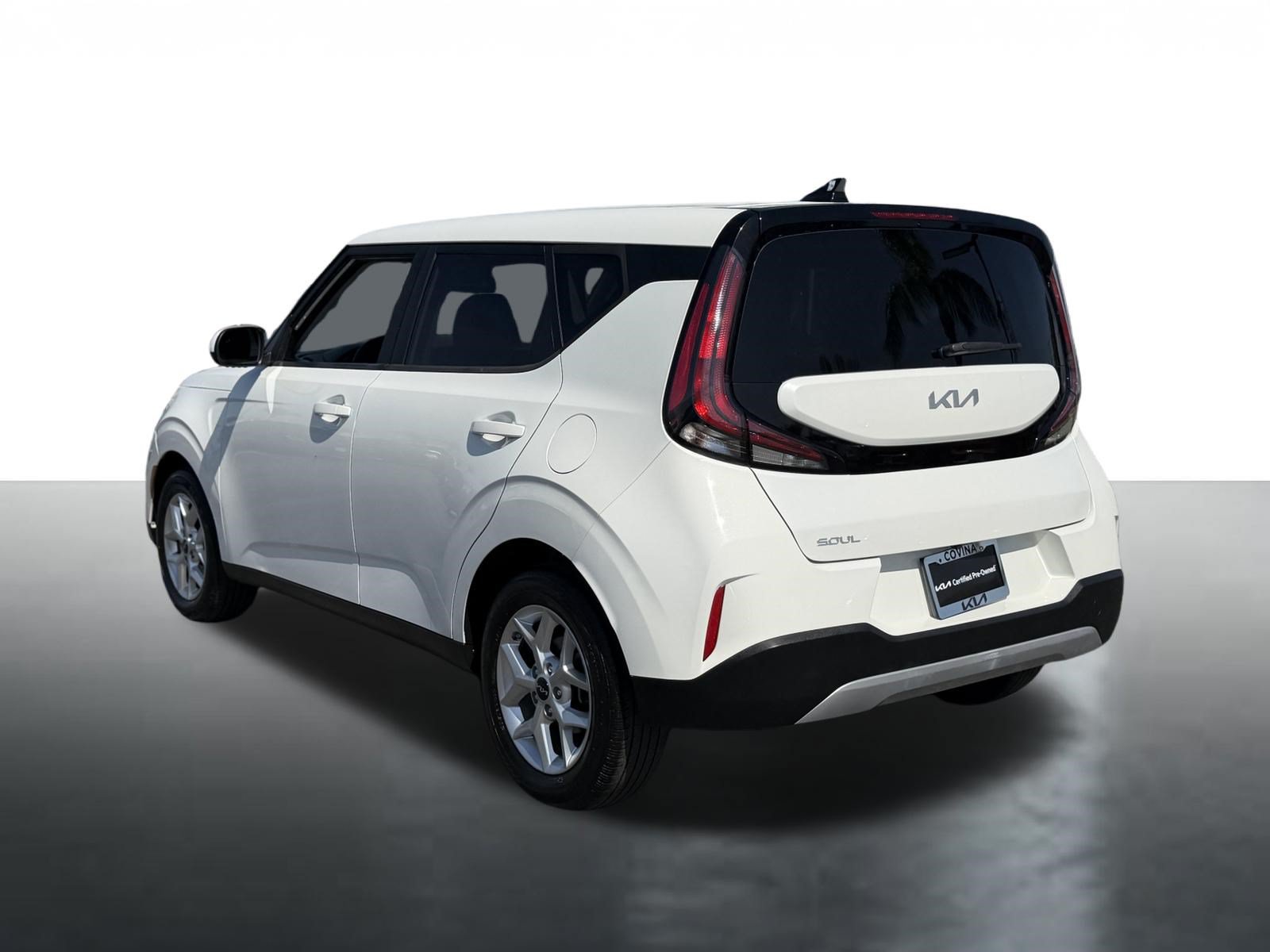 Certified 2024 Kia Soul LX w/ Option Group 015 FWD image 6
