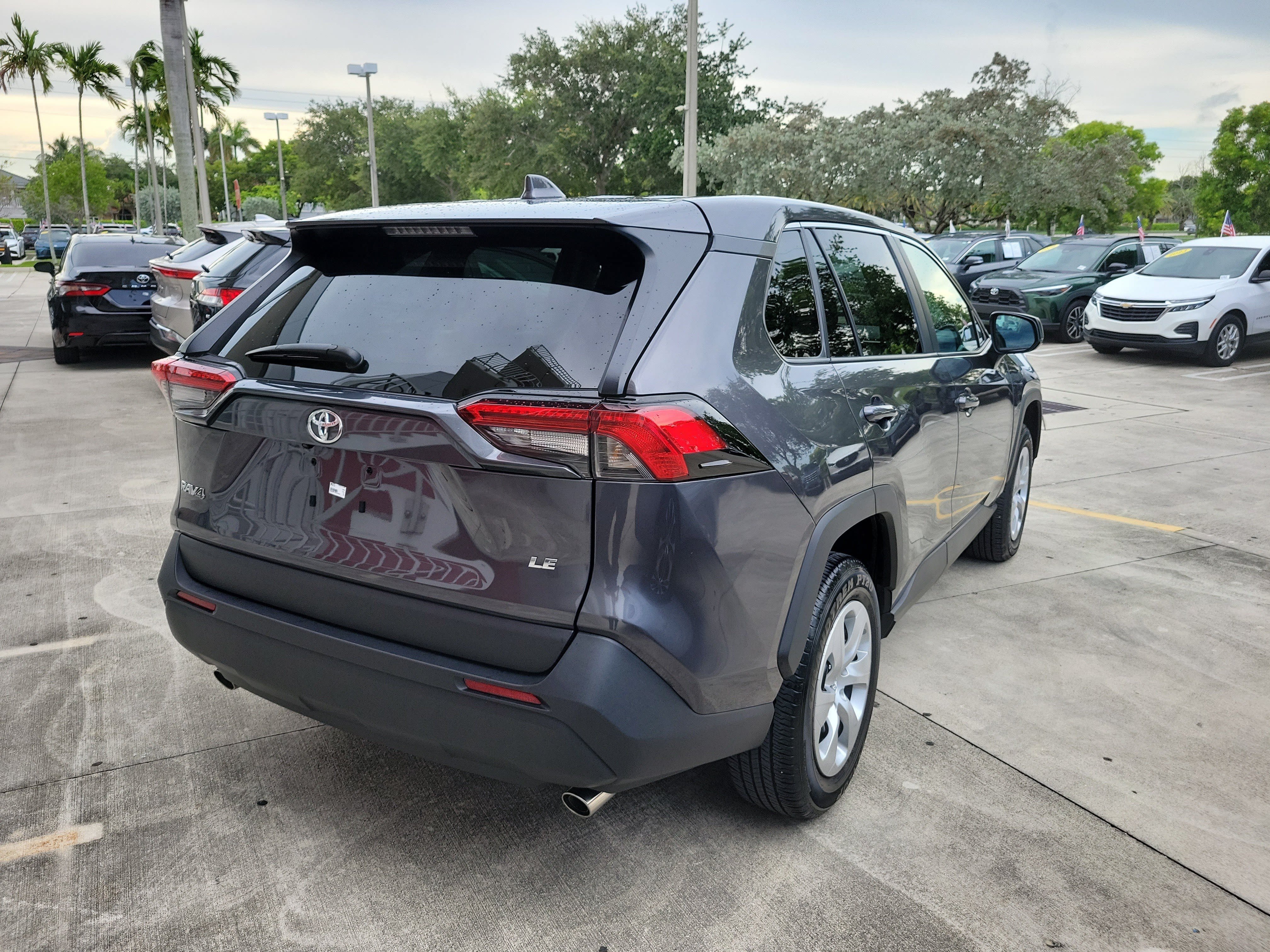 Certified 2025 Toyota RAV4 LE FWD image 7