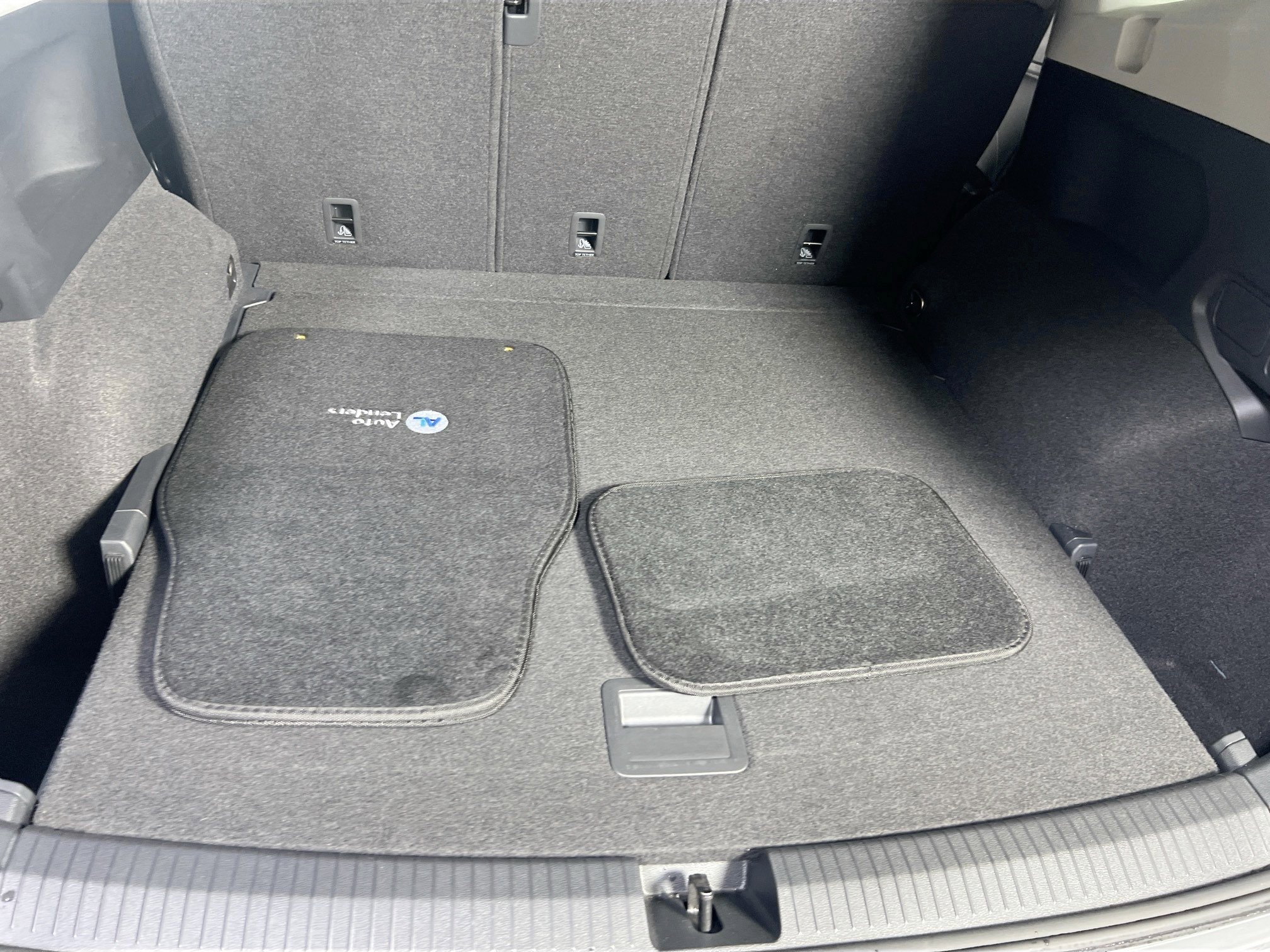 Used 2022 Volkswagen Tiguan SE AWD/4WD image 23