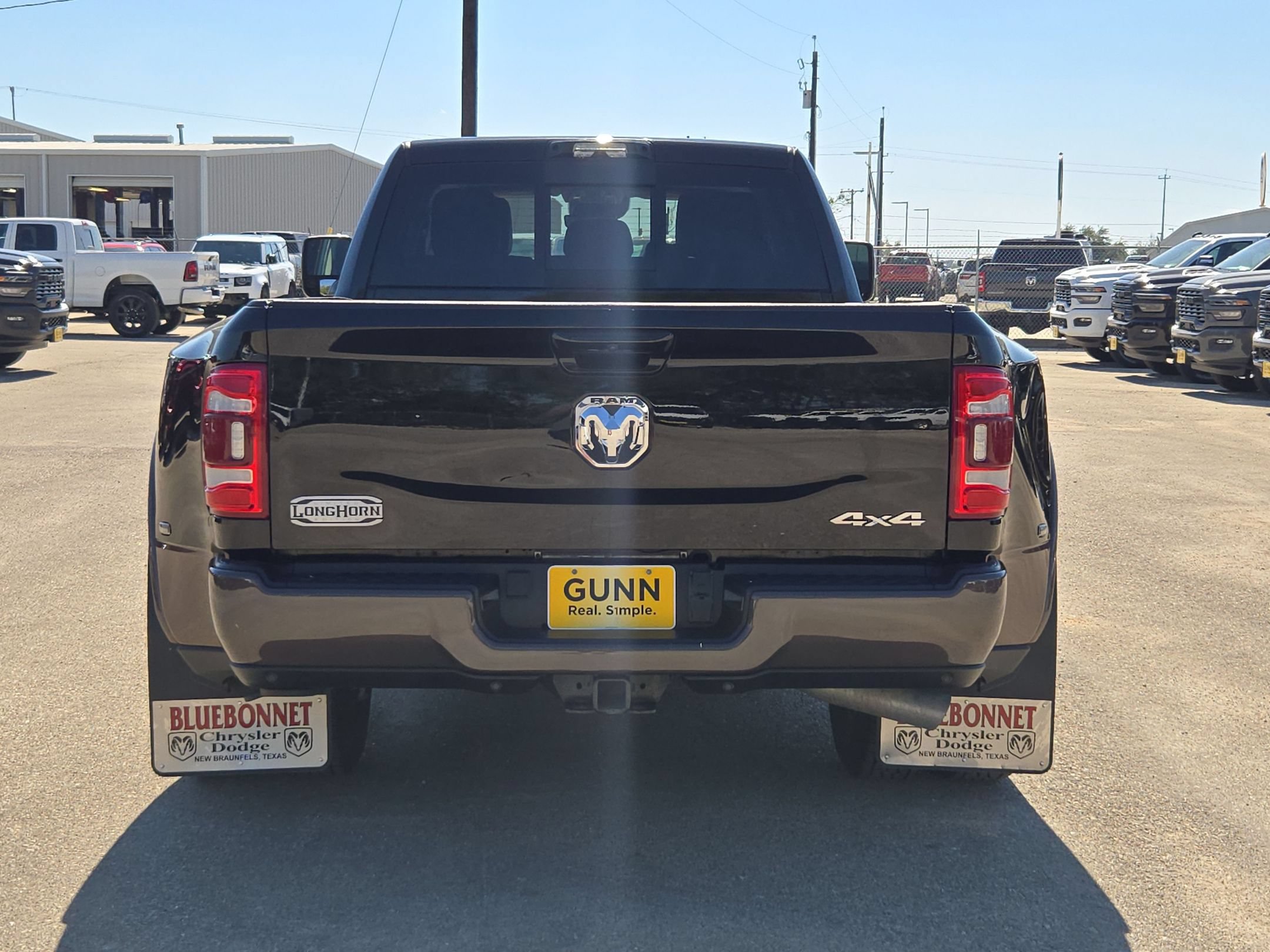 Used 2024 RAM 3500 Limited w/ Safety Group AWD/4WD image 4