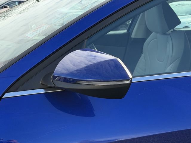 Used 2025 Hyundai Elantra Limited image 28