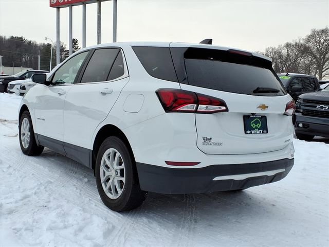 Used 2022 Chevrolet Equinox LT w/ Driver Convenience Package image 18