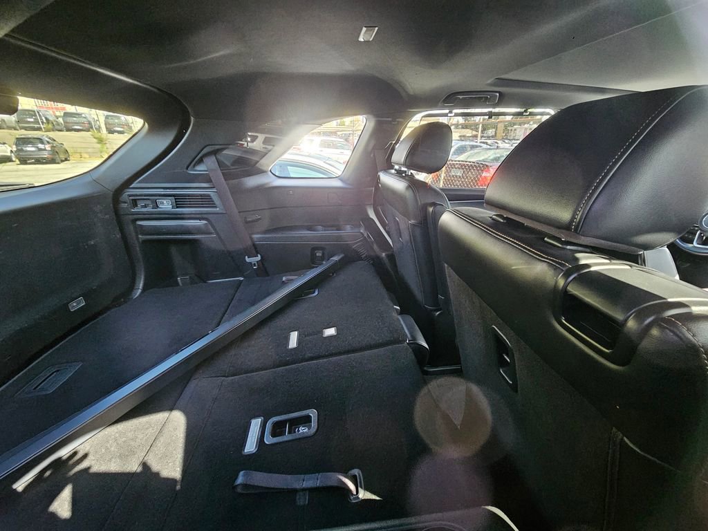 Used 2024 MAZDA CX-90 3.3 Turbo w/ Premium Plus Pkg image 11