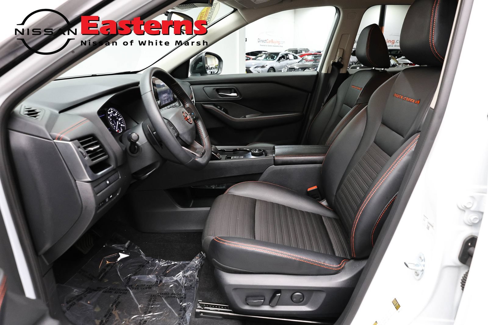 Used 2025 Nissan Rogue SV AWD/4WD image 14
