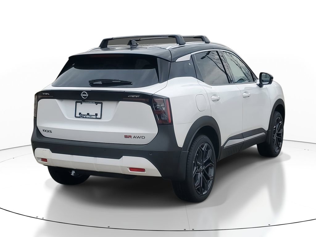 New 2026 Nissan Kicks SR w/ Cold Weather Package AWD/4WD image 4