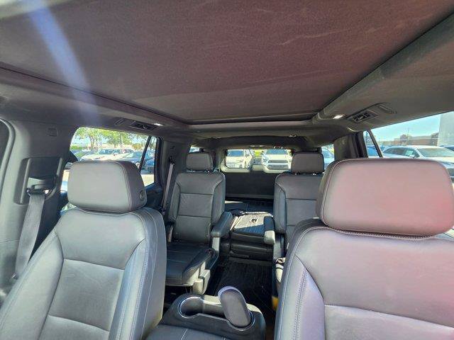 Used 2022 Chevrolet Tahoe LT w/ LT Signature Plus Package RWD image 17