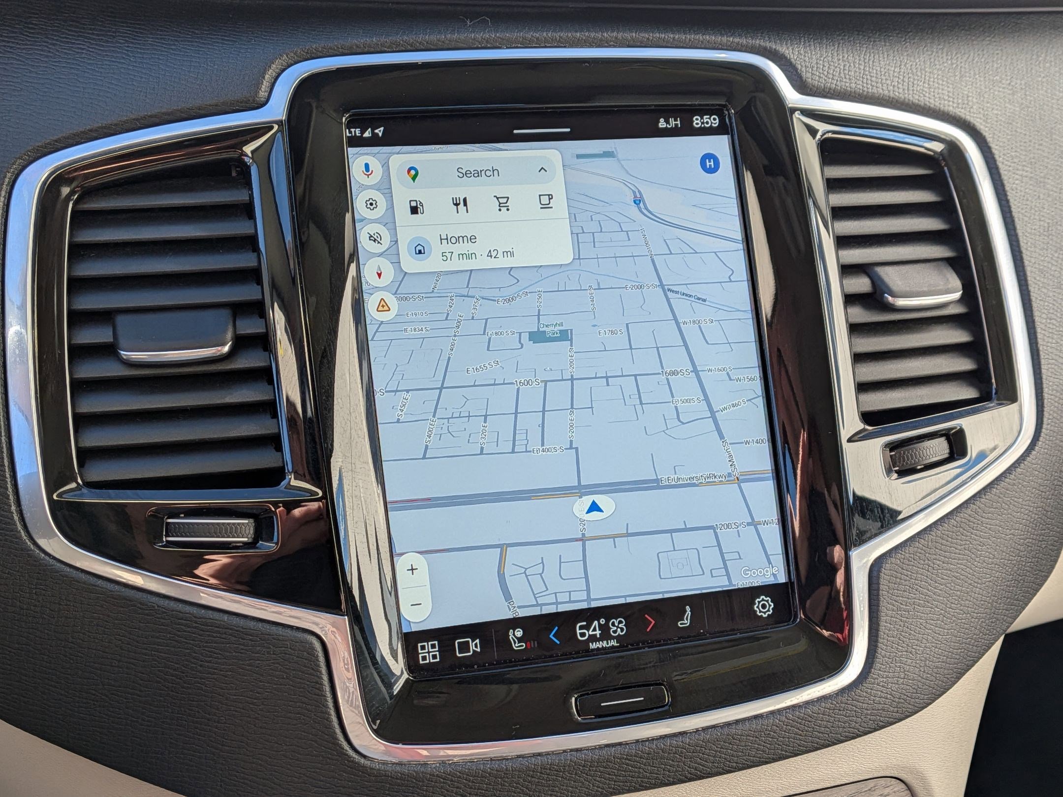 Used 2023 Volvo XC90 B6 Plus w/ Protection Package Premier image 23