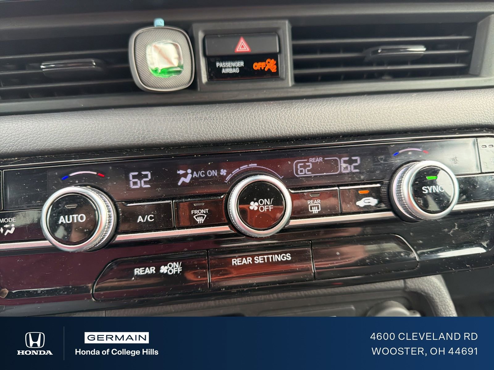 Used 2023 Honda Pilot Sport image 21