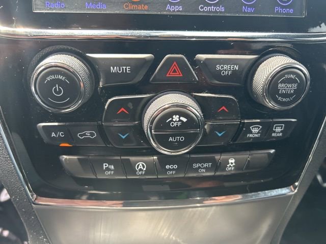Used 2019 Jeep Grand Cherokee Limited AWD/4WD image 19