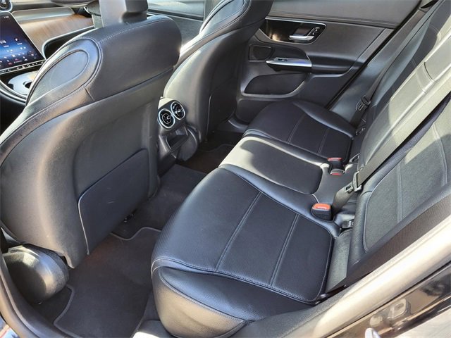 Used 2024 Mercedes-Benz GLC 300 4MATIC image 15