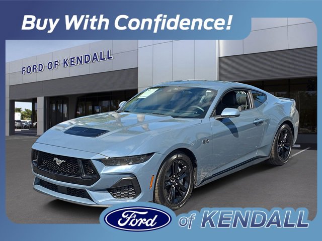 Used 2025 Ford Mustang GT image 1