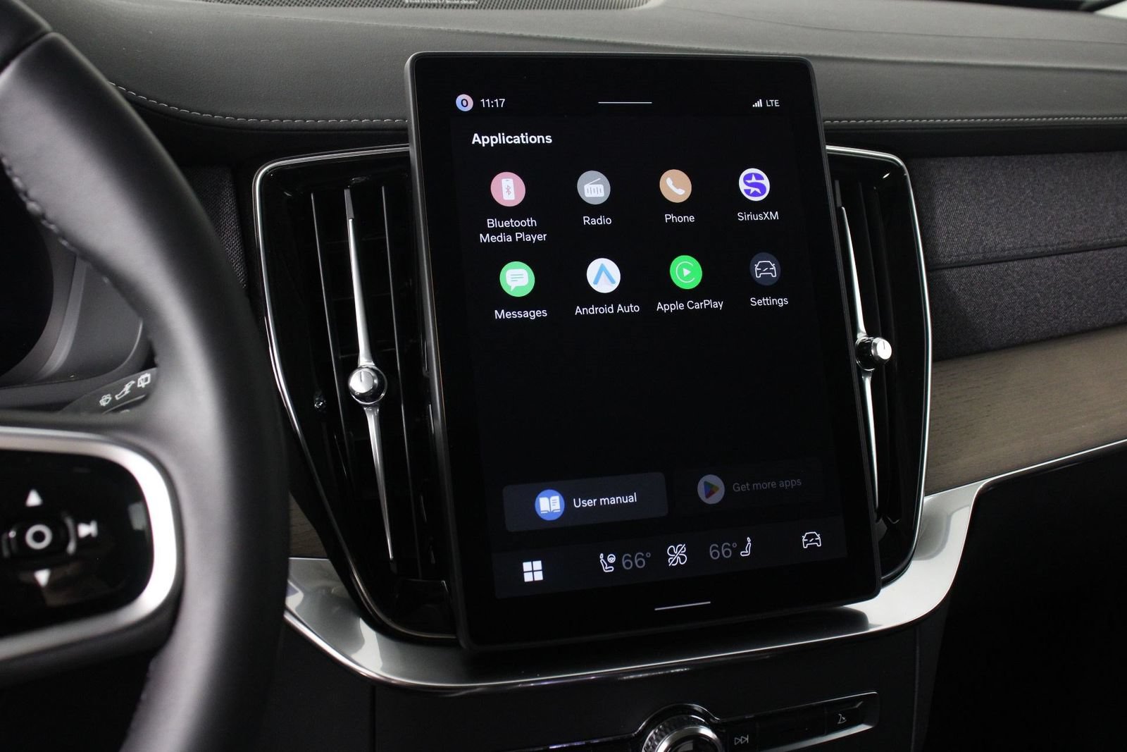 New 2026 Volvo XC90 T8 Plus AWD/4WD image 6