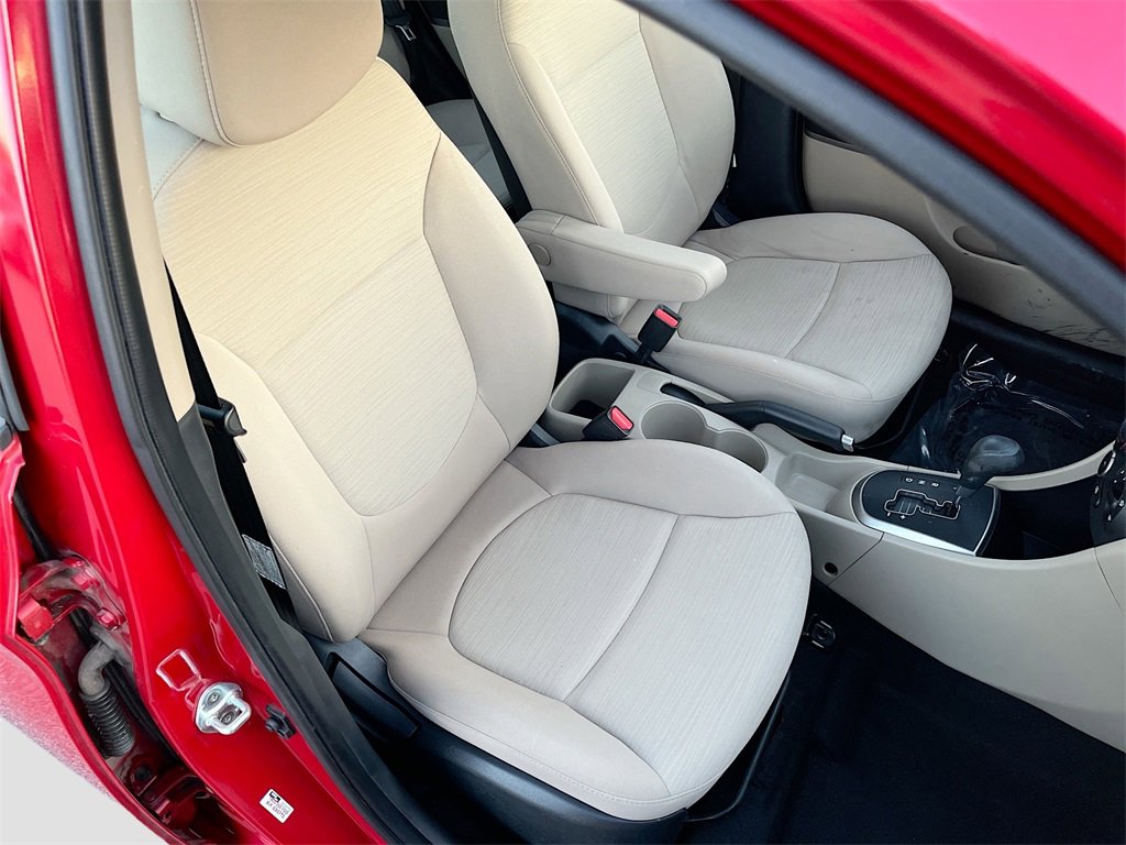 Used 2017 Hyundai Accent SE image 26