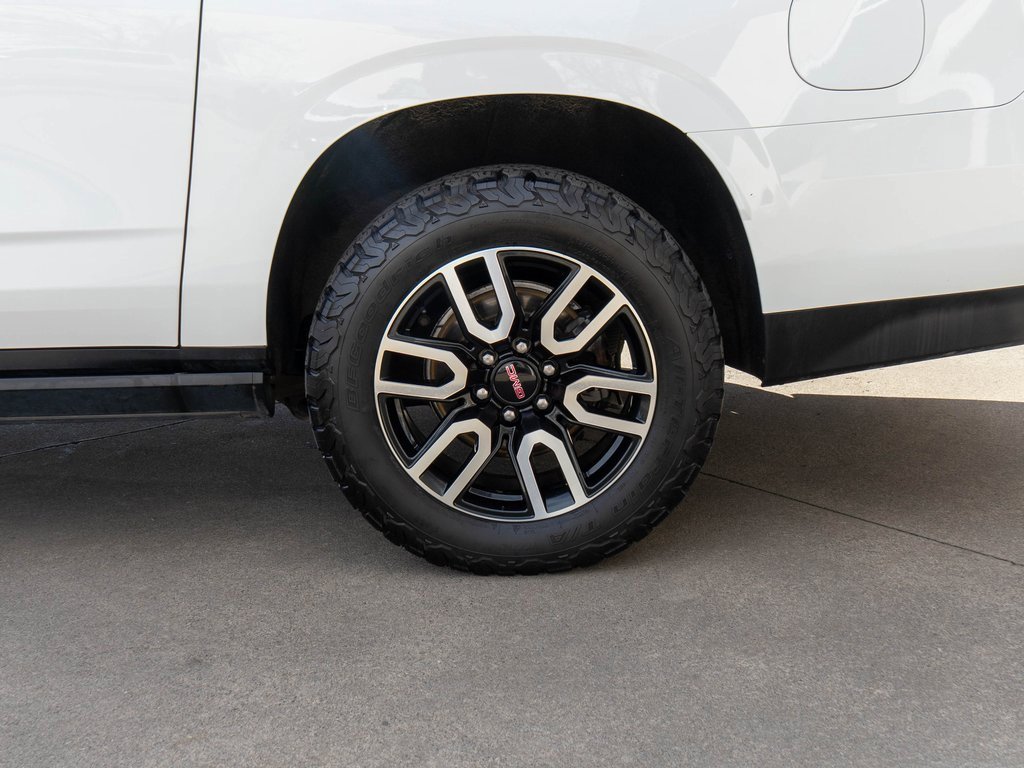 Used 2022 GMC Yukon XL AT4 w/ AT4 Premium Plus Package image 35