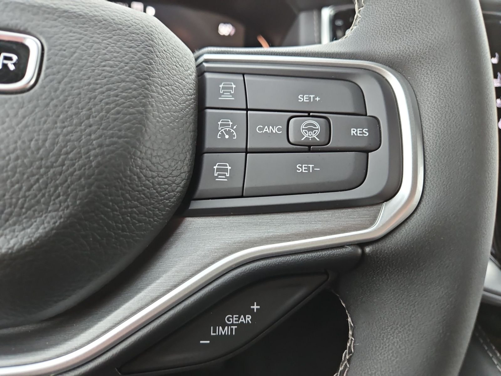 New 2026 Jeep Grand Wagoneer Limited AWD/4WD image 27