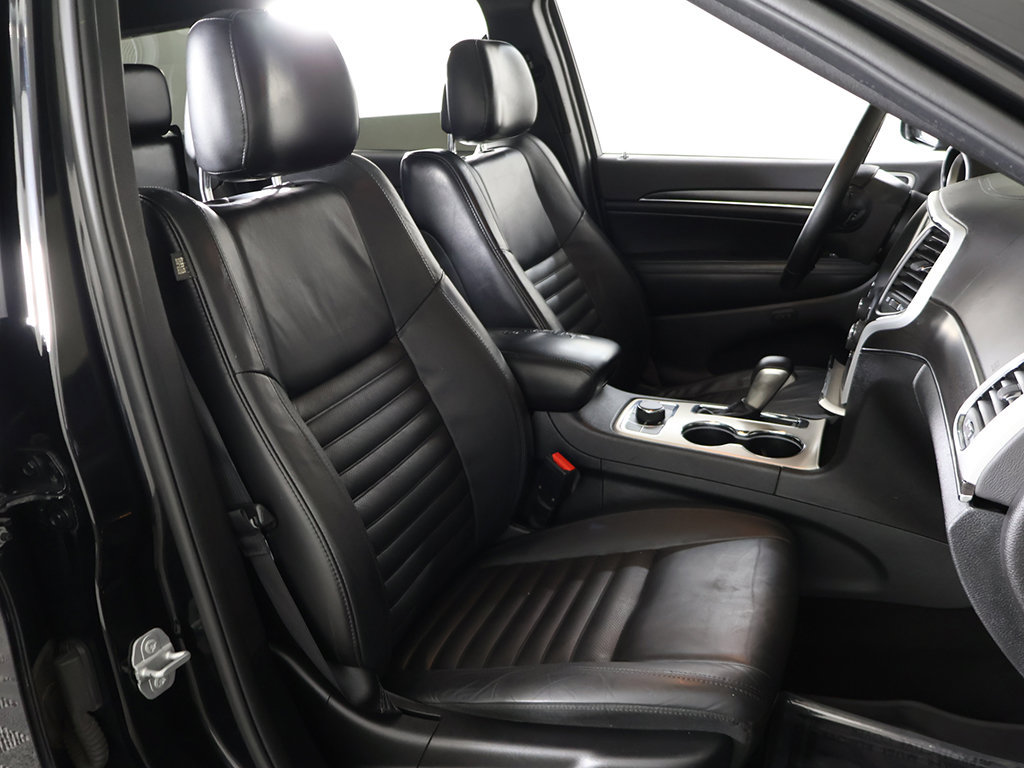 Used 2018 Jeep Grand Cherokee Limited AWD/4WD image 29