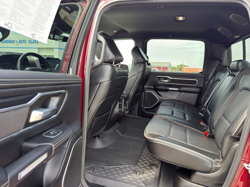 Used 2023 RAM 1500 Laramie AWD/4WD image 30