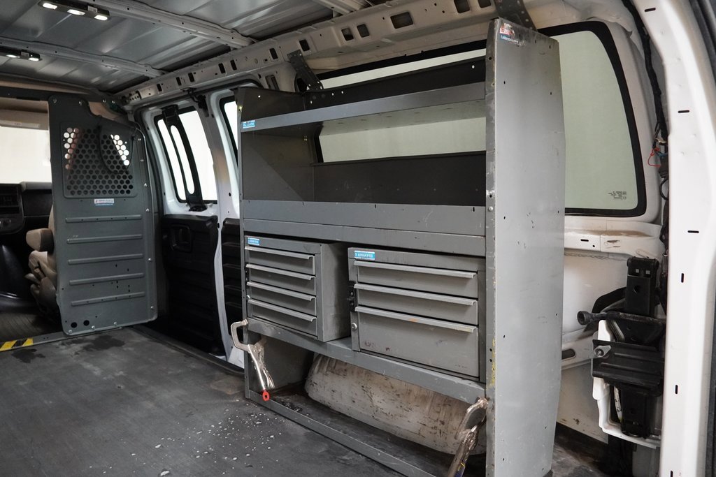 Used 2021 Chevrolet Express 2500 w/ Driver Convenience Package image 12