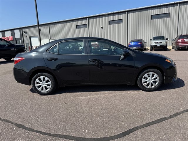 Used 2014 Toyota Corolla L FWD image 4