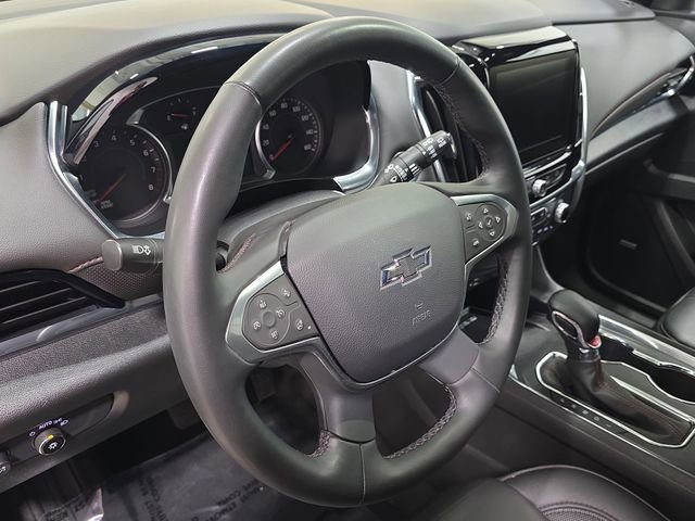 Used 2023 Chevrolet Traverse RS AWD/4WD image 13