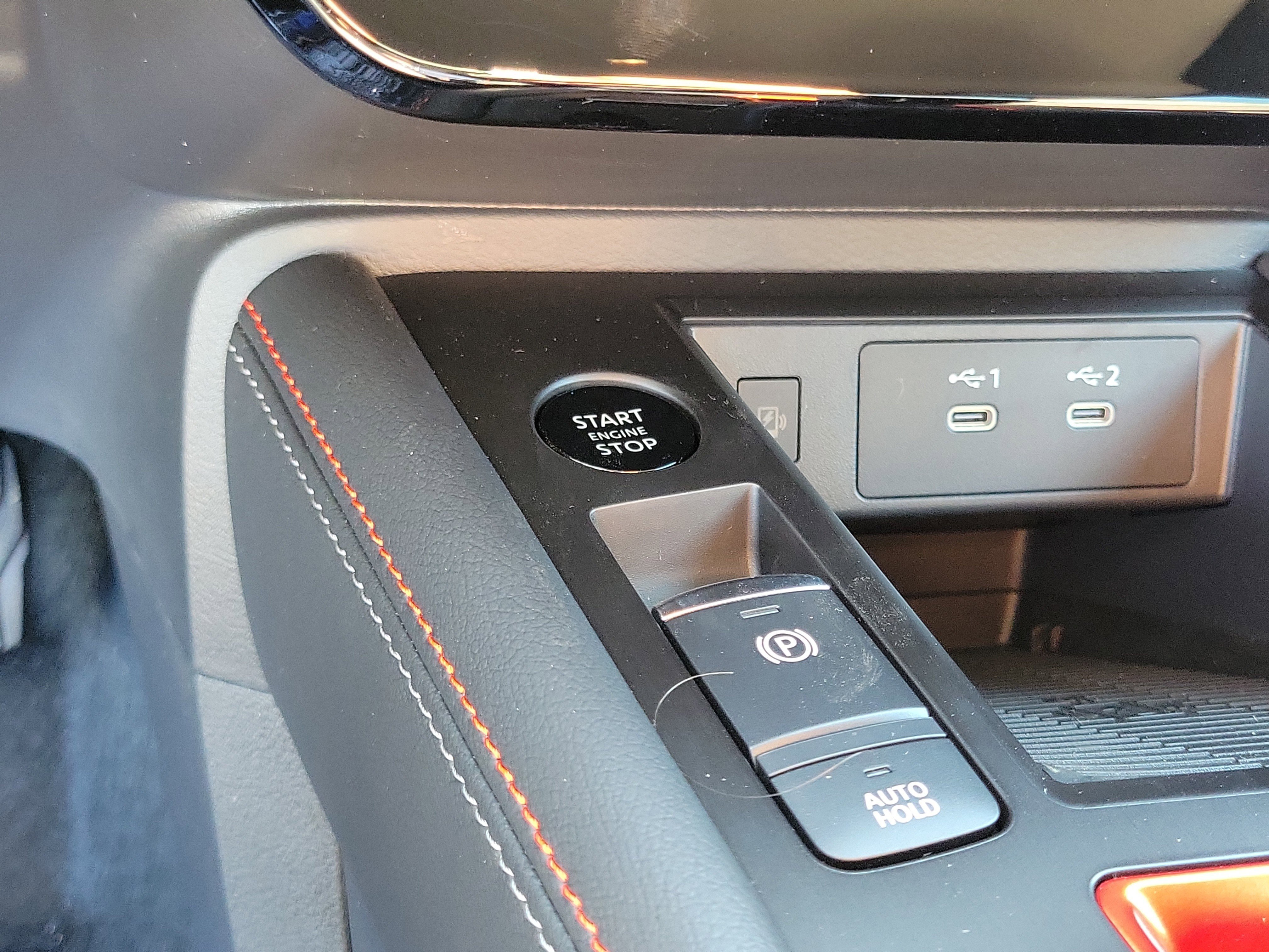 New 2026 Nissan Kicks SR w/ Cold Weather Package image 28