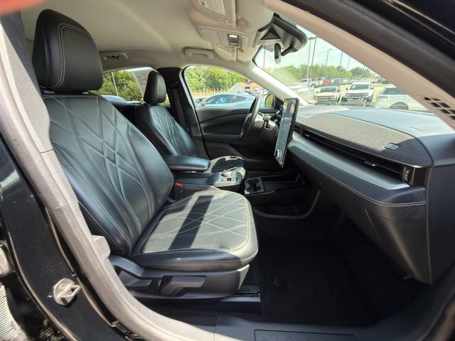 Used 2021 Ford Mustang Mach-E Select RWD image 9