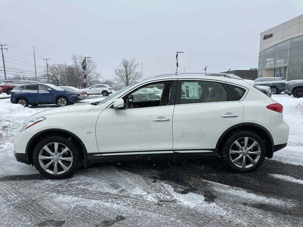 Used 2017 INFINITI QX50 AWD w/ Premium Plus Package image 8