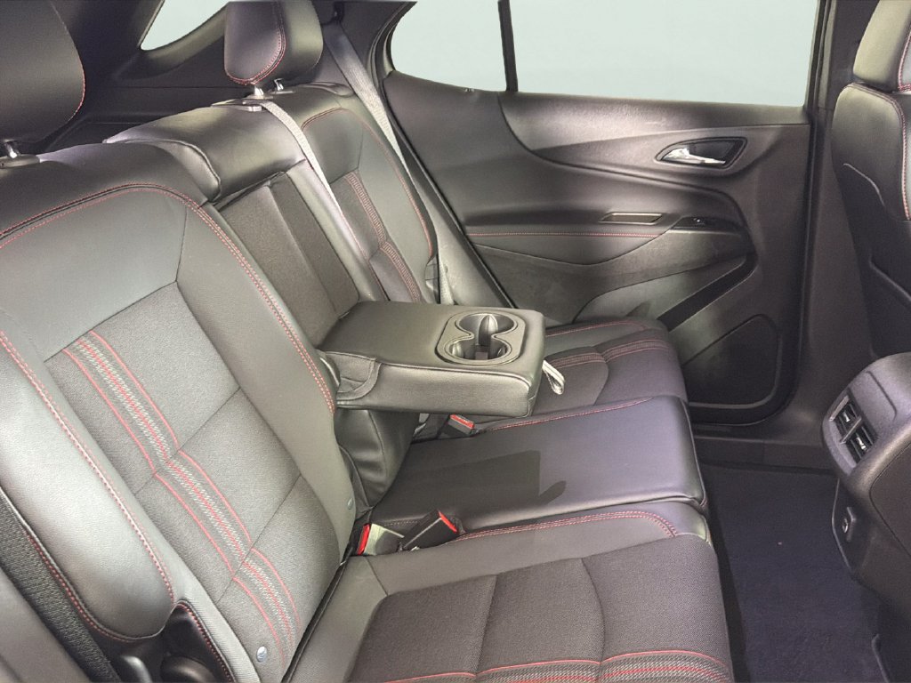 Certified 2024 Chevrolet Equinox RS AWD/4WD image 30