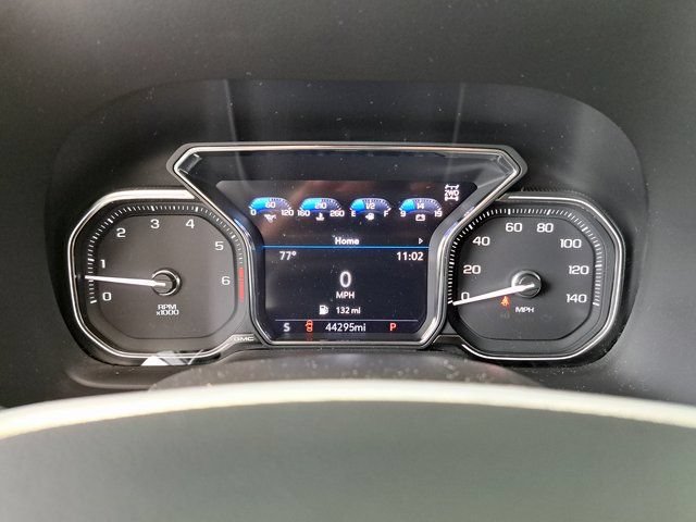 Used 2021 GMC Yukon SLT w/ SLT Premium Package AWD/4WD image 9