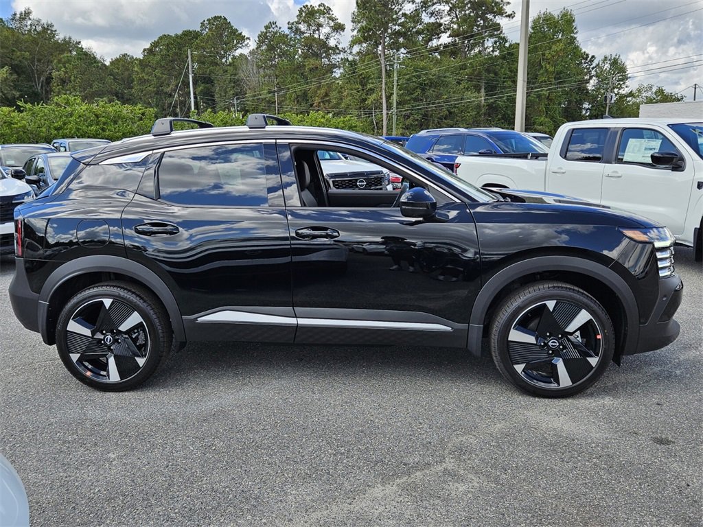 New 2026 Nissan Kicks SR w/ Cold Weather Package image 11