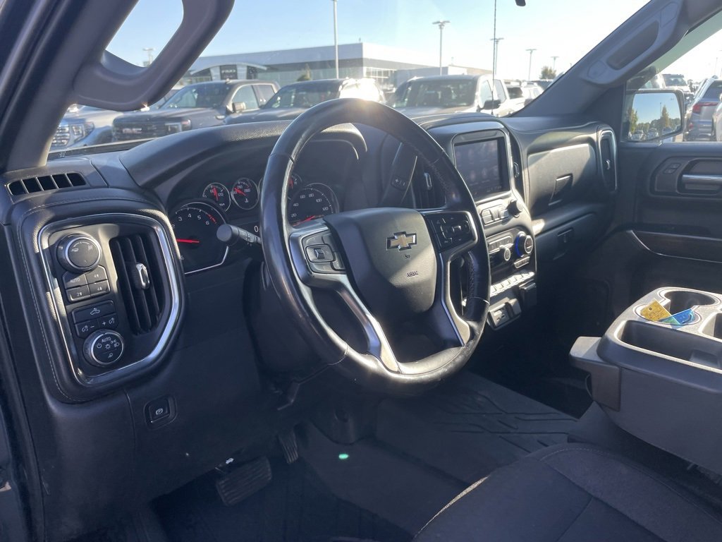 Used 2019 Chevrolet Silverado 1500 LT w/ Texas Edition image 10