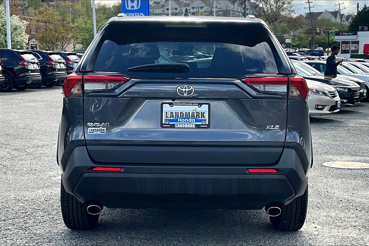 Used 2024 Toyota RAV4 XLE image 4