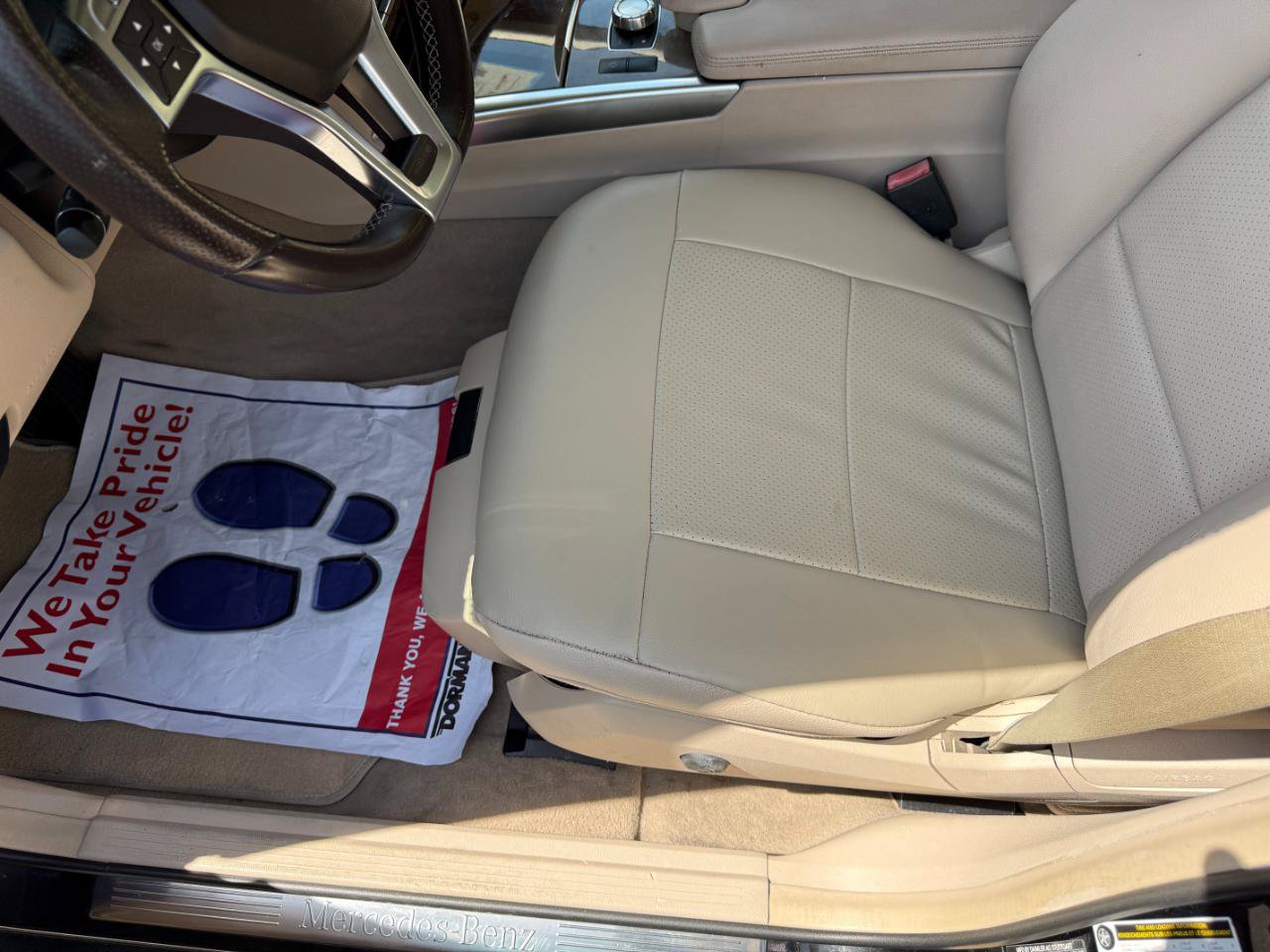 Used 2014 Mercedes-Benz E 350 4MATIC Sedan image 24
